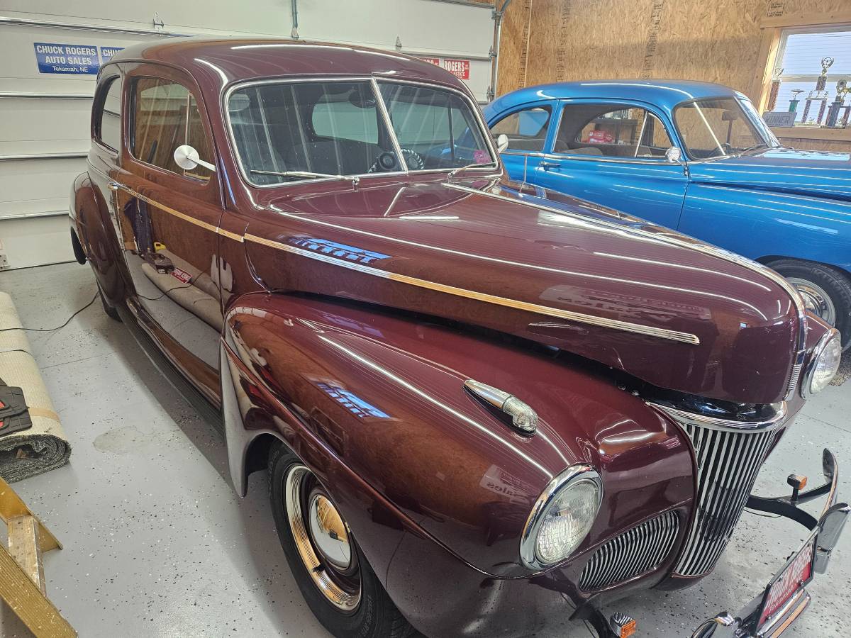 Ford-Street-rod-1941-red-8761-2