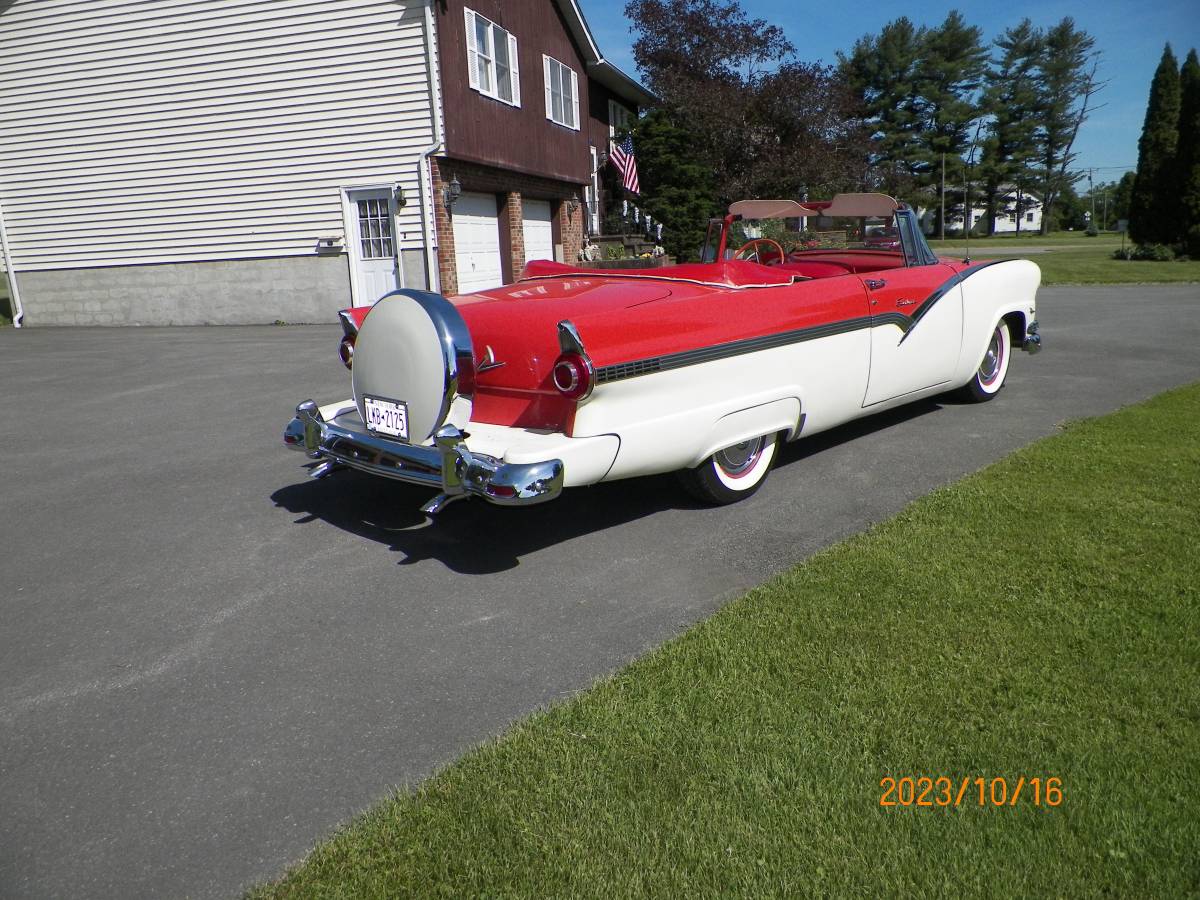 Ford-Sunliner-conv.-1956-orange-123111