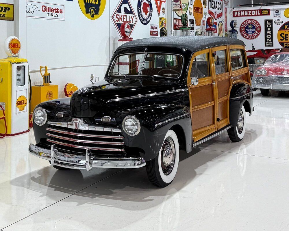 Ford-Super-Deluxe-1946-Black-0-26