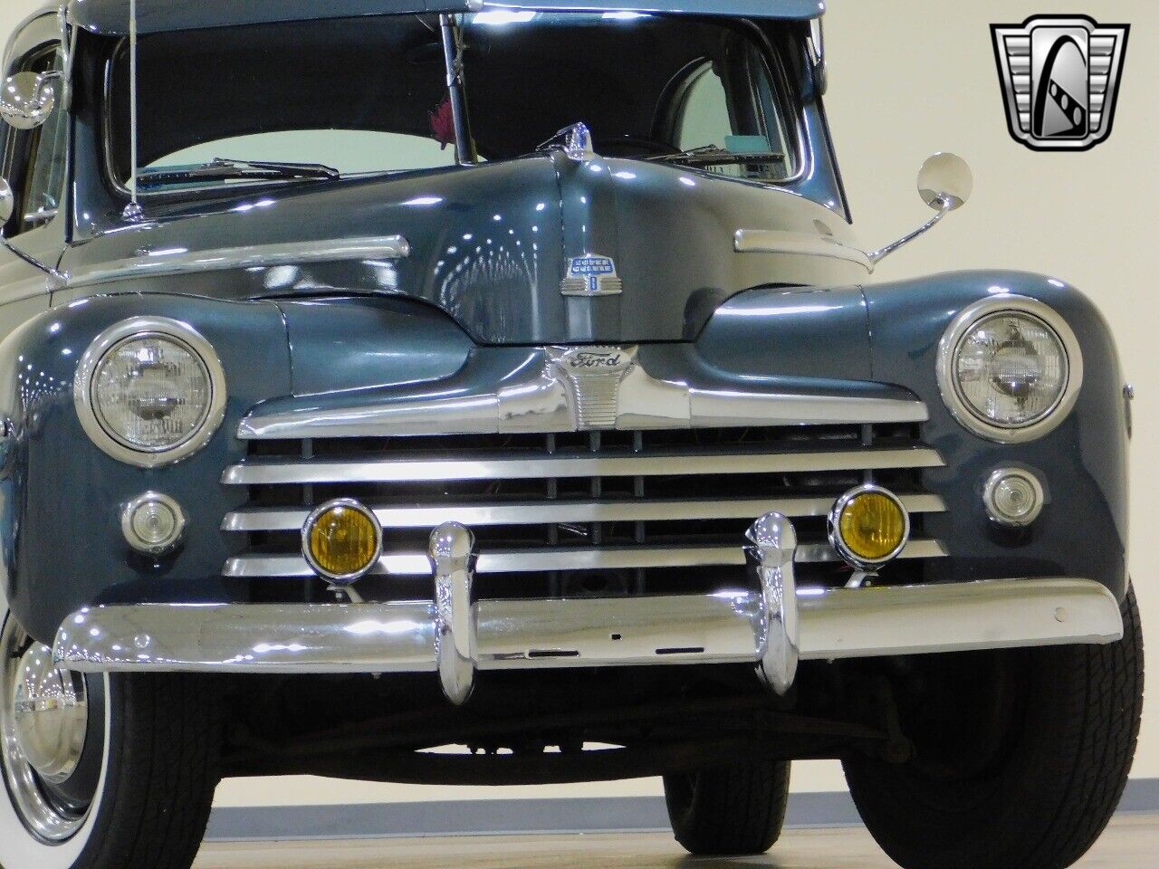 Ford-Super-Deluxe-1947-Blue-Gray-155089-9