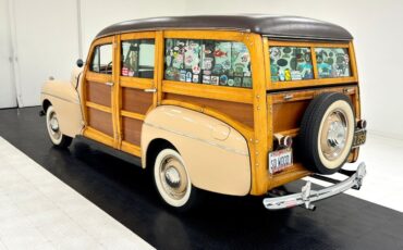 Ford-Super-Deluxe-Break-1941-Tan-Brown-151769-2