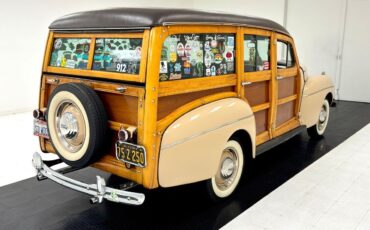 Ford-Super-Deluxe-Break-1941-Tan-Brown-151769-4