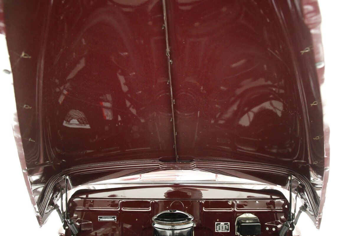 Ford-Super-Deluxe-Cabriolet-1941-Burgundy-Red-1608-10