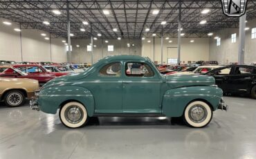 Ford-Super-Deluxe-Coupe-1941-Green-Tan-140587-5