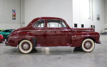 Ford-Super-Deluxe-Coupe-1946-Dynamic-Maroon-Gray-51512-6