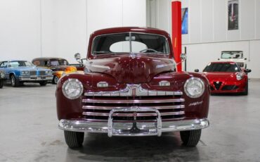 Ford-Super-Deluxe-Coupe-1946-Dynamic-Maroon-Gray-51512-8