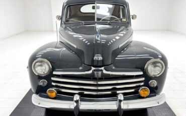 Ford-Super-Deluxe-Coupe-1948-Gray-Tan-4682-7