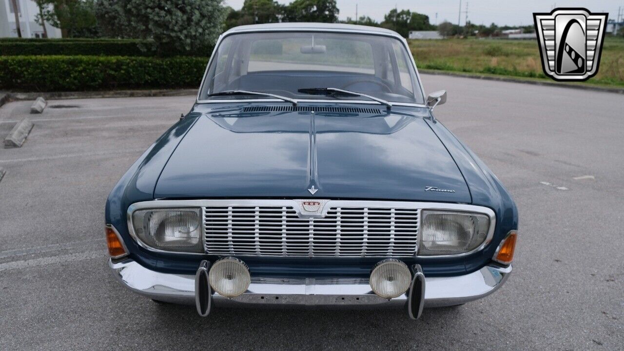 Ford-Taurus-1966-Blue-Blue-41635-2