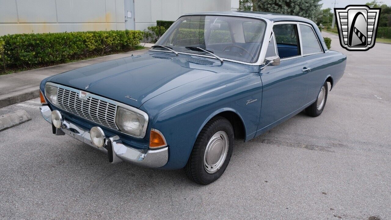 Ford-Taurus-1966-Blue-Blue-41635-3