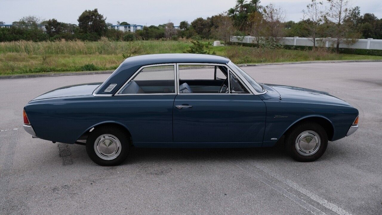 Ford-Taurus-1966-Blue-Blue-41635-8