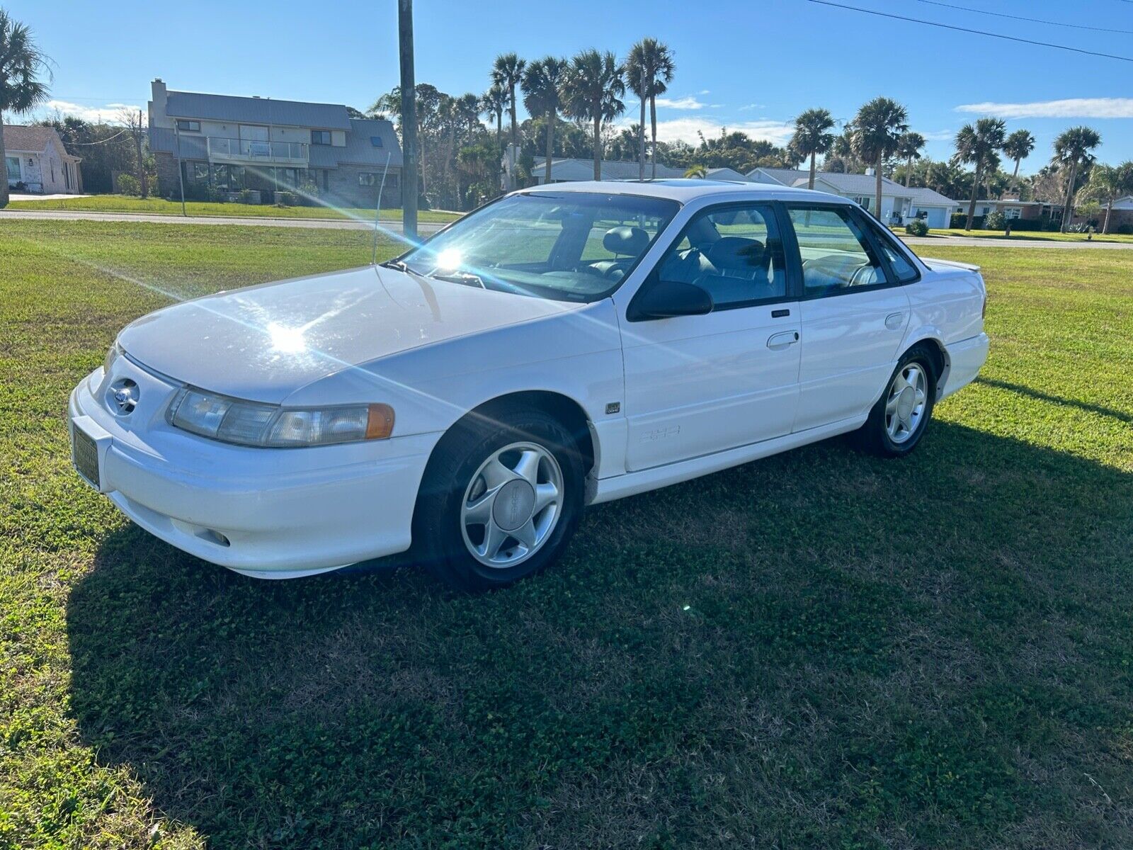 Ford Taurus Berline 1994 à vendre