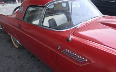 Ford-Thunderbird-1956-Red-Black-0-12