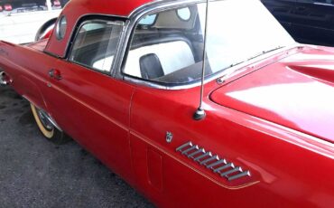 Ford-Thunderbird-1956-Red-Black-0-31