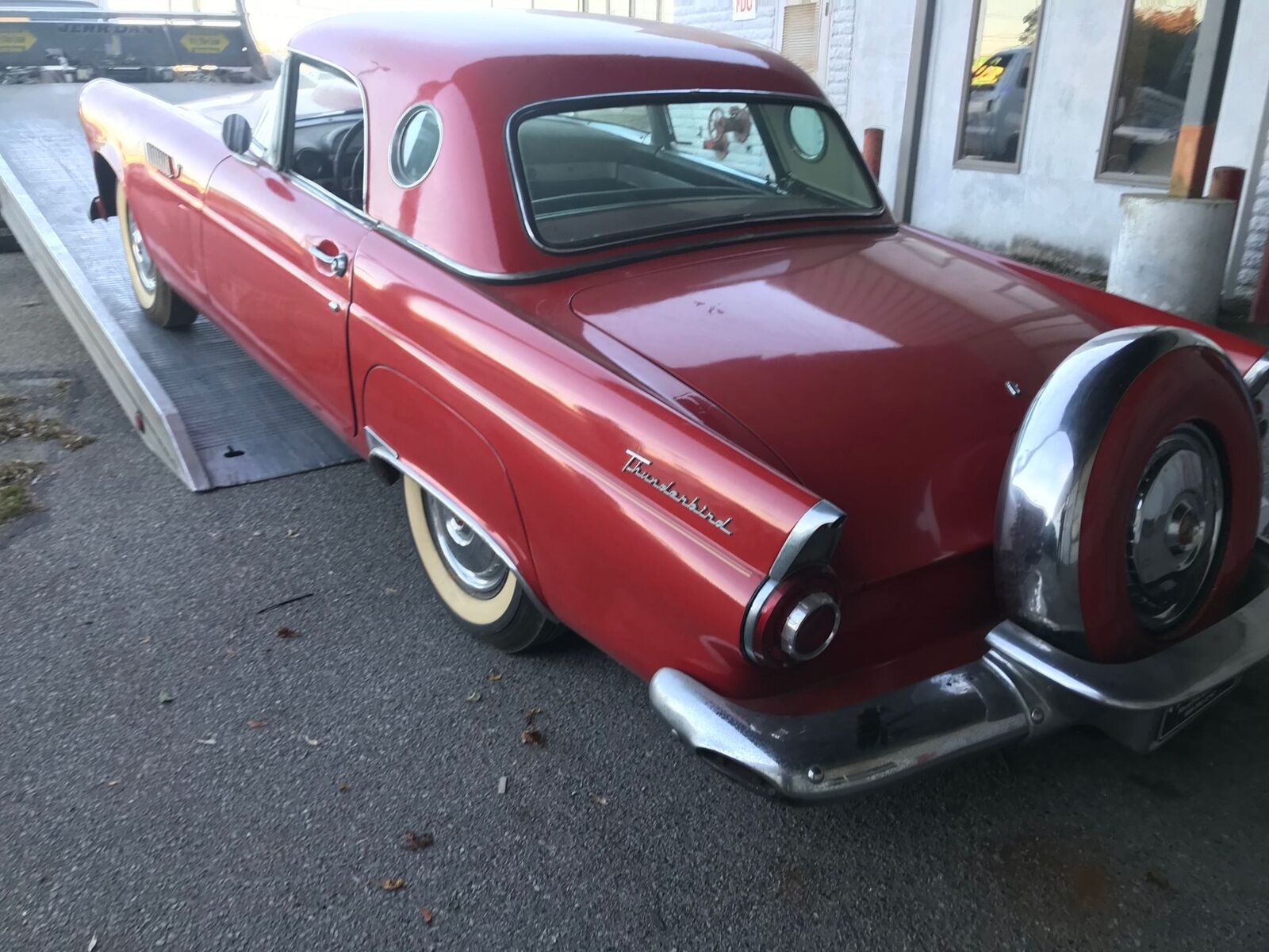 Ford-Thunderbird-1956-Red-Black-0-9