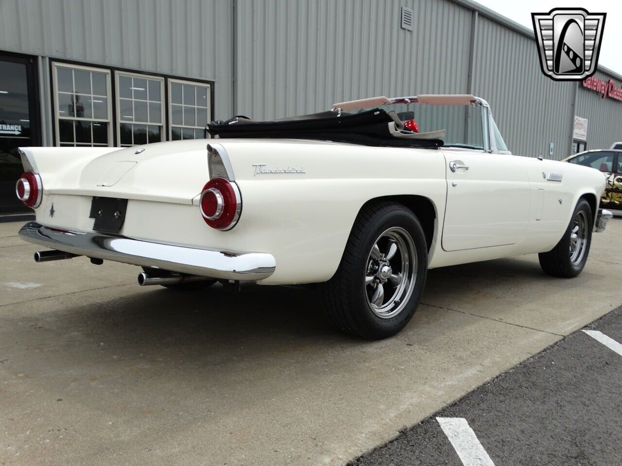 Ford-Thunderbird-1956-White-Red-115020-7