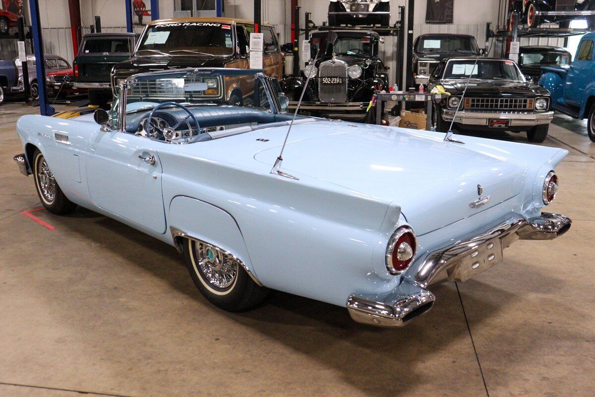 Ford-Thunderbird-1957-Blue-Blue-110068-2