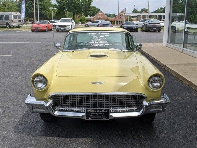 Ford-Thunderbird-1957-Butternut-Black-4665-1