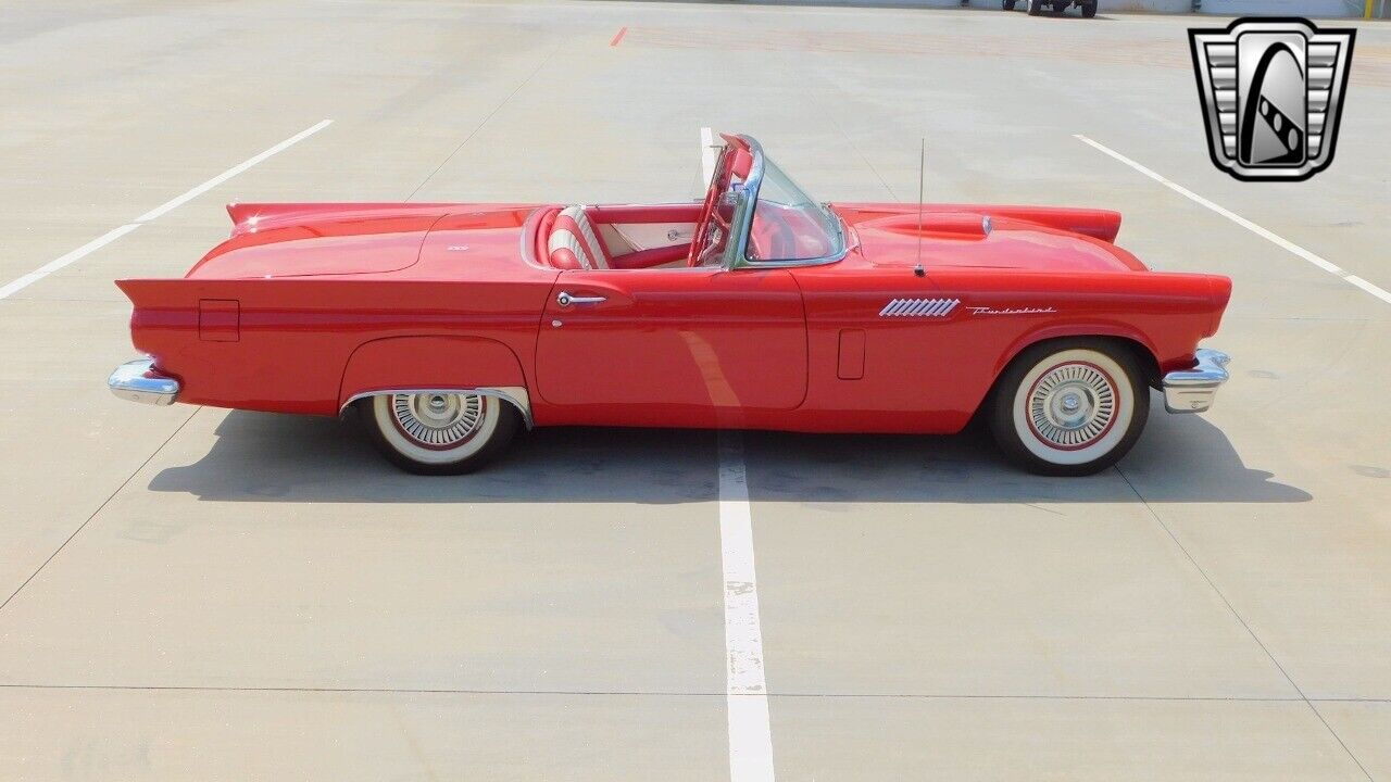 Ford-Thunderbird-1957-Red-Red-44107-10