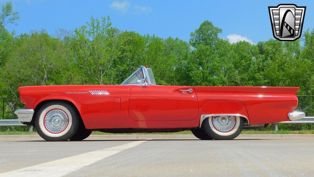 Ford-Thunderbird-1957-Red-Red-44107-6