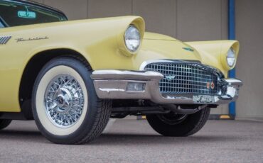 Ford-Thunderbird-1957-Yellow-Black-18073-3