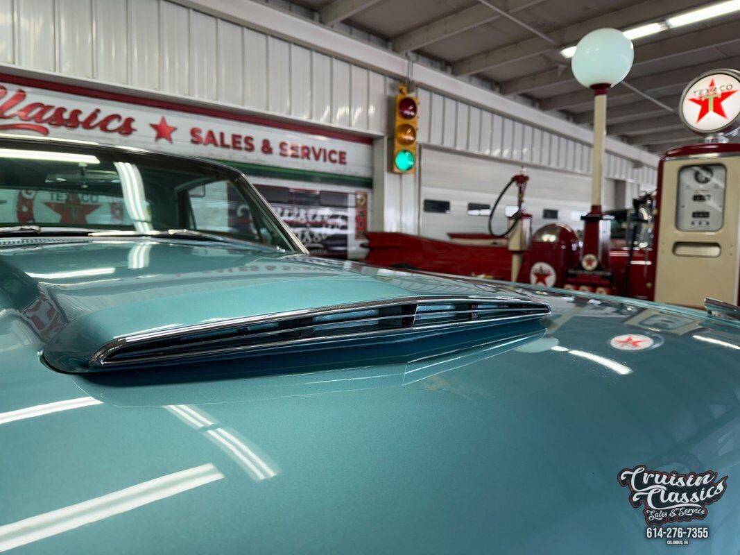 Ford-Thunderbird-1965-Turquoise-Turquoise-138680-7