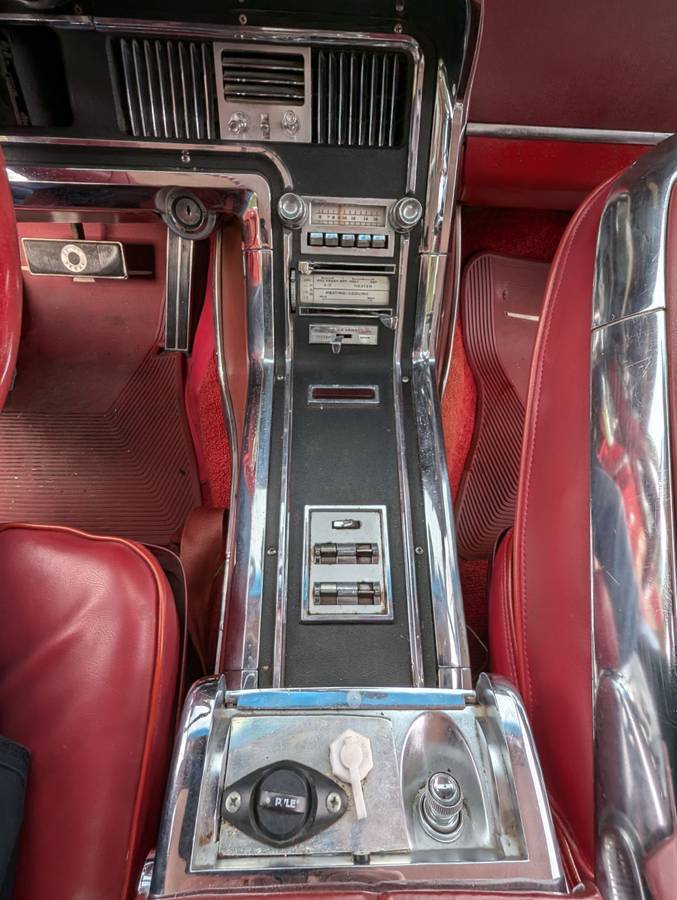 Ford-Thunderbird-1965-red-22531-21