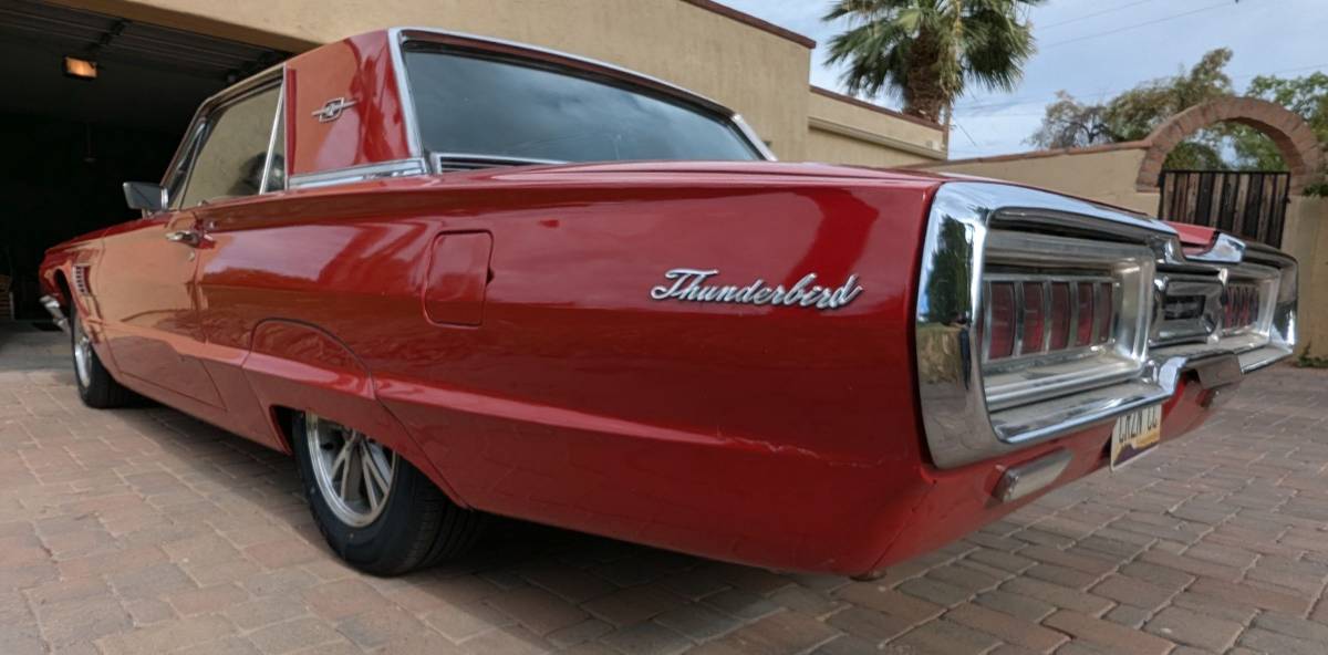 Ford-Thunderbird-1965-red-22531-5