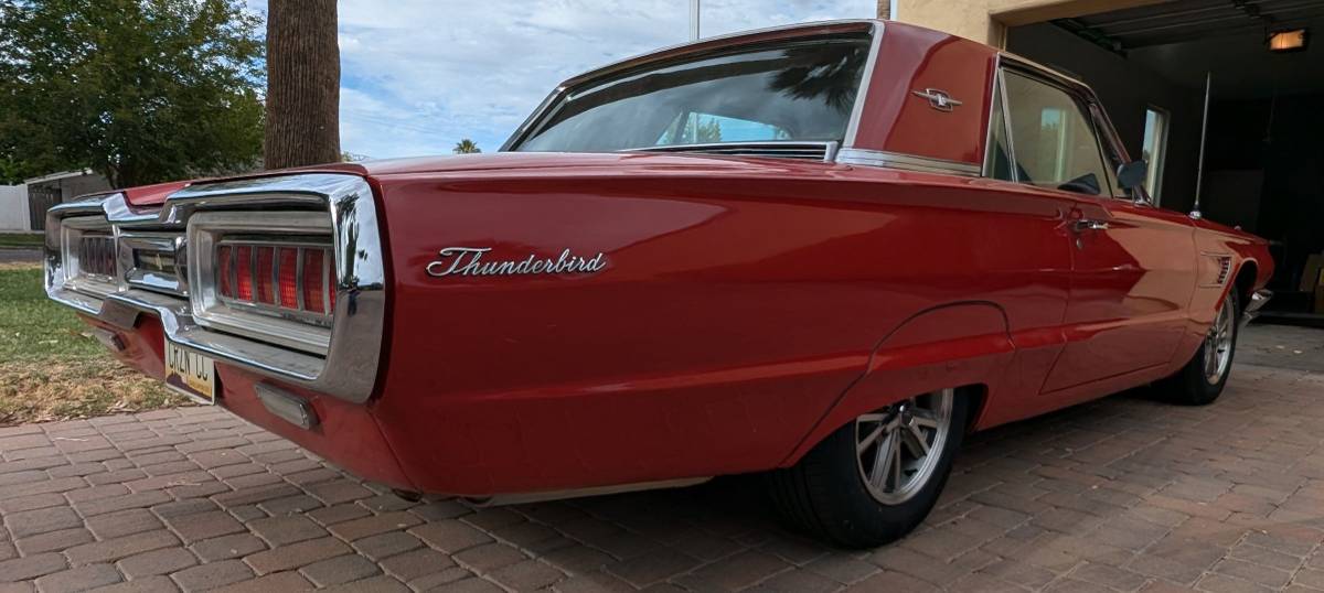 Ford-Thunderbird-1965-red-22531-6