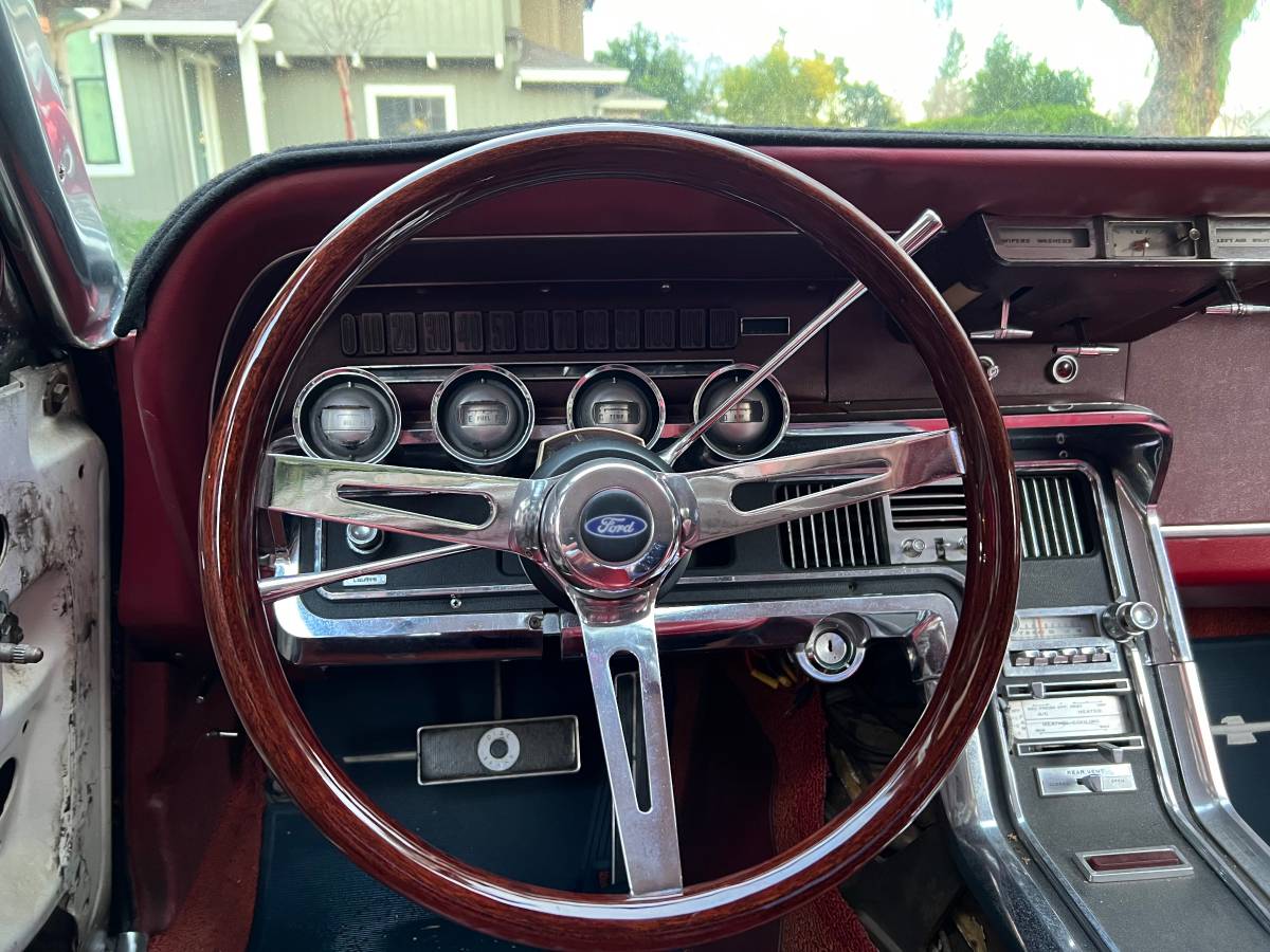 Ford-Thunderbird-1966-black-144841-14