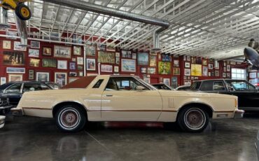 Ford-Thunderbird-1978-custom-61791-2