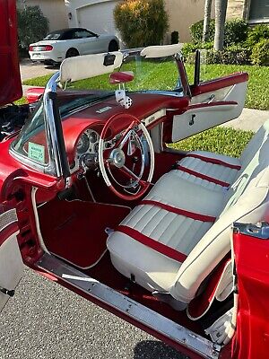 Ford-Thunderbird-Berline-1957-Red-White-29934-24