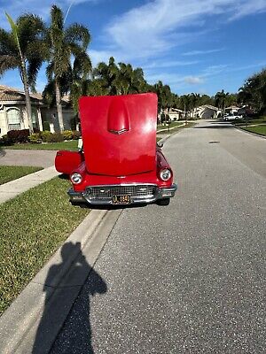 Ford-Thunderbird-Berline-1957-Red-White-29934-8