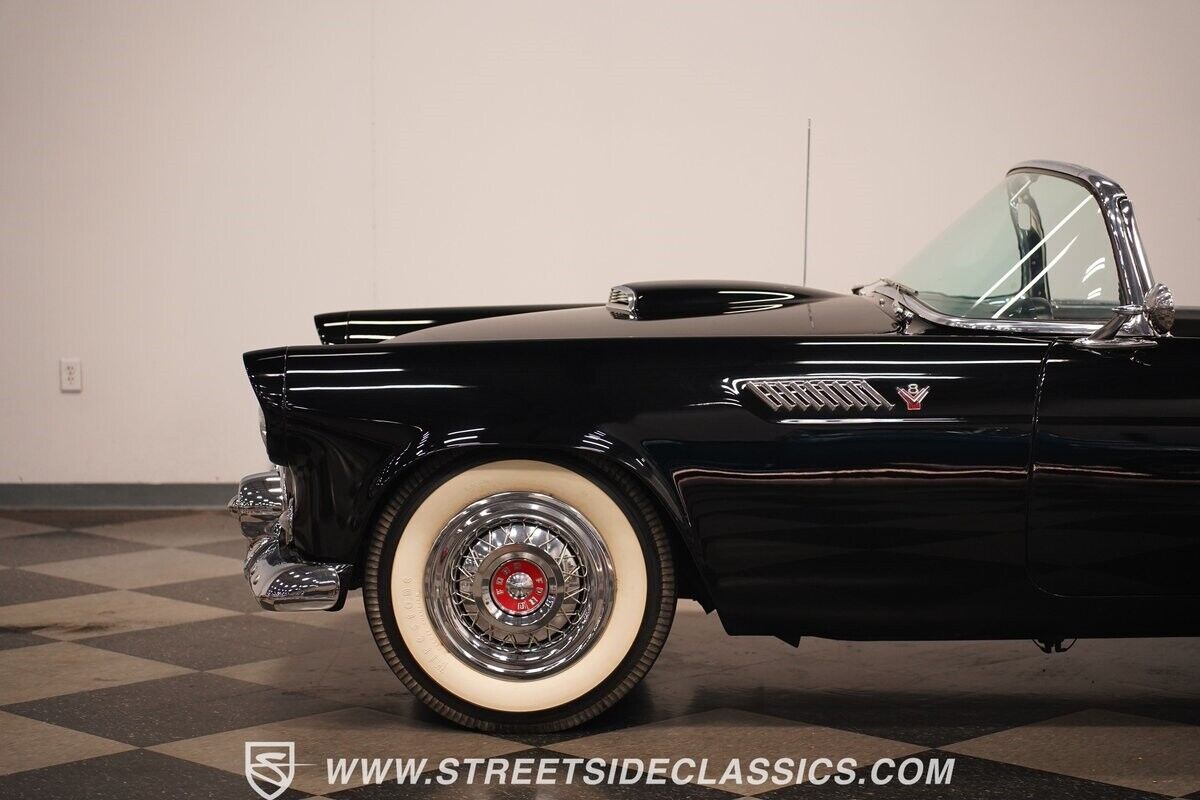 Ford-Thunderbird-Cabriolet-1955-Black-White-115073-31