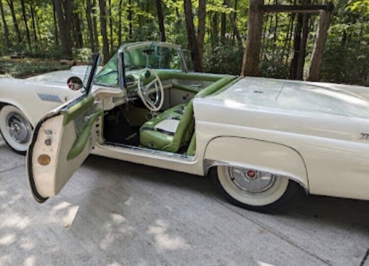 Ford-Thunderbird-Cabriolet-1956-White-Green-112654-3