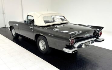 Ford-Thunderbird-Cabriolet-1957-Black-Black-215800-4