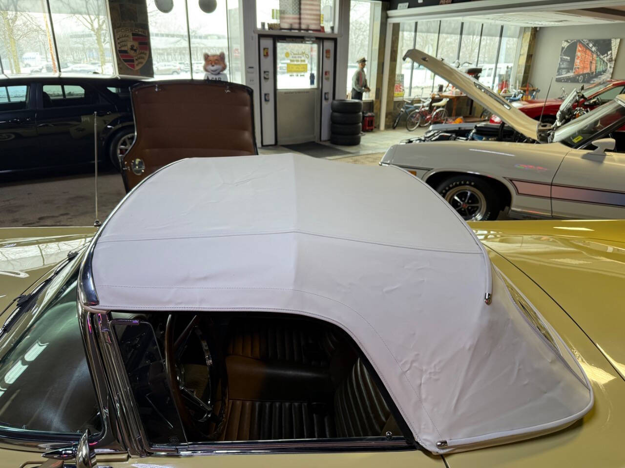 Ford-Thunderbird-Cabriolet-1957-Gold-Brown-99395-35