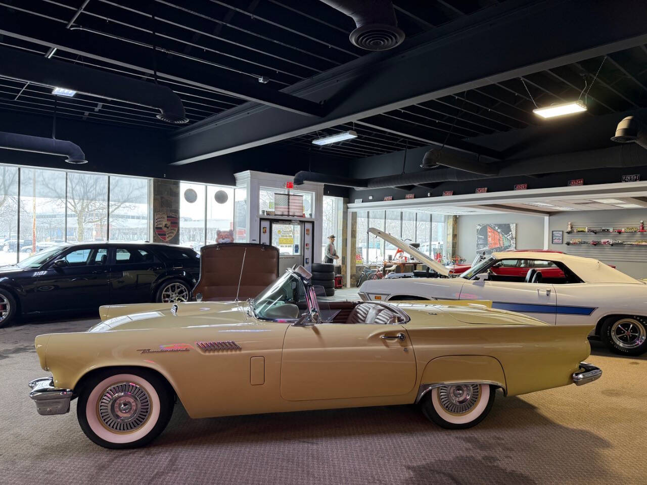 Ford-Thunderbird-Cabriolet-1957-Gold-Brown-99395-37