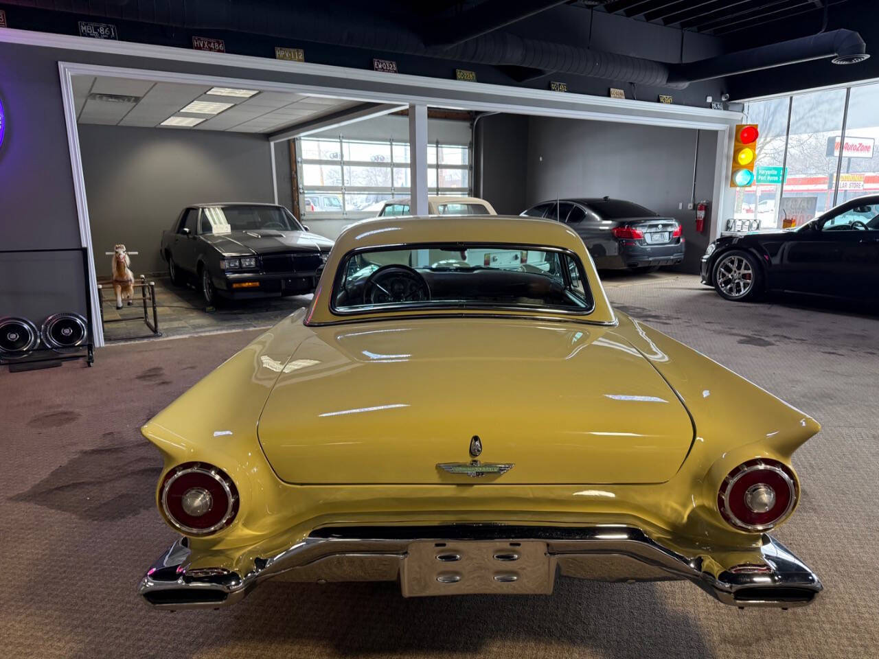 Ford-Thunderbird-Cabriolet-1957-Gold-Brown-99395-4