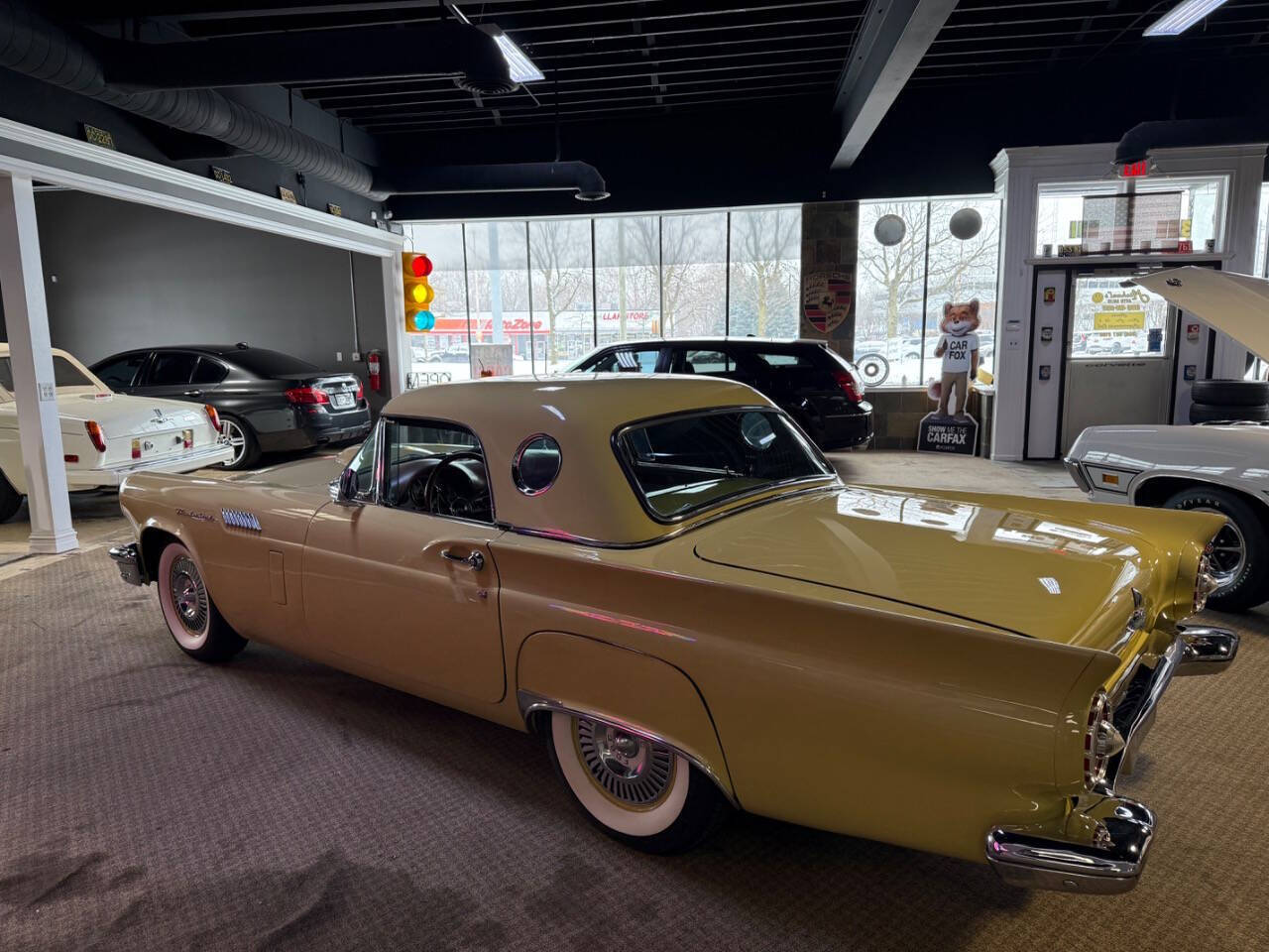 Ford-Thunderbird-Cabriolet-1957-Gold-Brown-99395-6