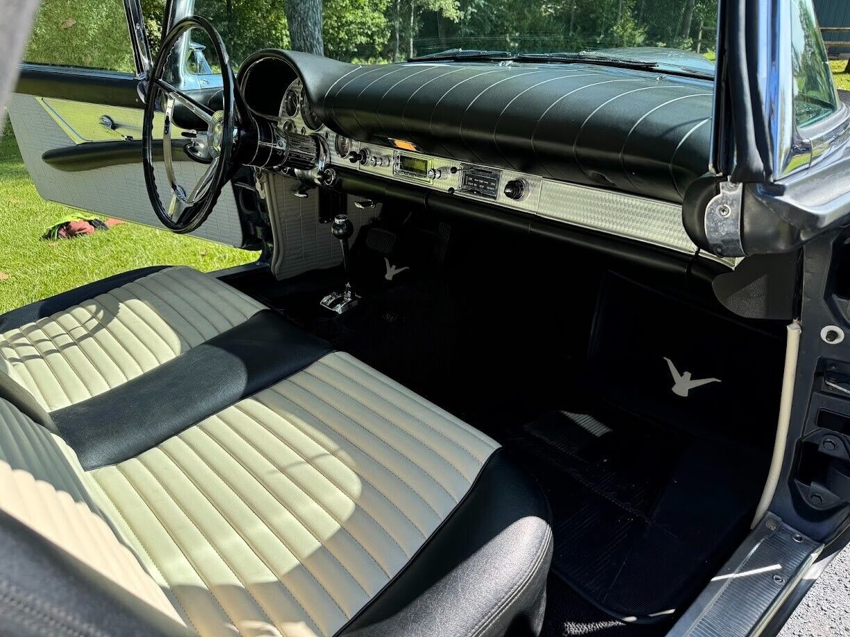 Ford-Thunderbird-Cabriolet-1957-Gunmetal-Grey-Black-White-12571-27