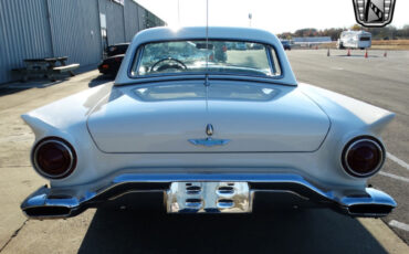 Ford-Thunderbird-Cabriolet-1957-White-Black-77117-5