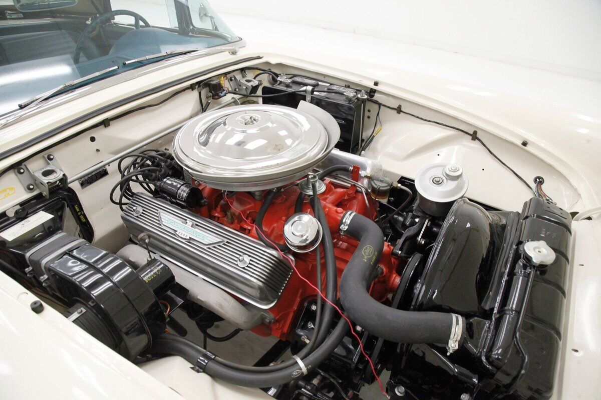 Ford-Thunderbird-Cabriolet-1957-White-Blue-88445-9