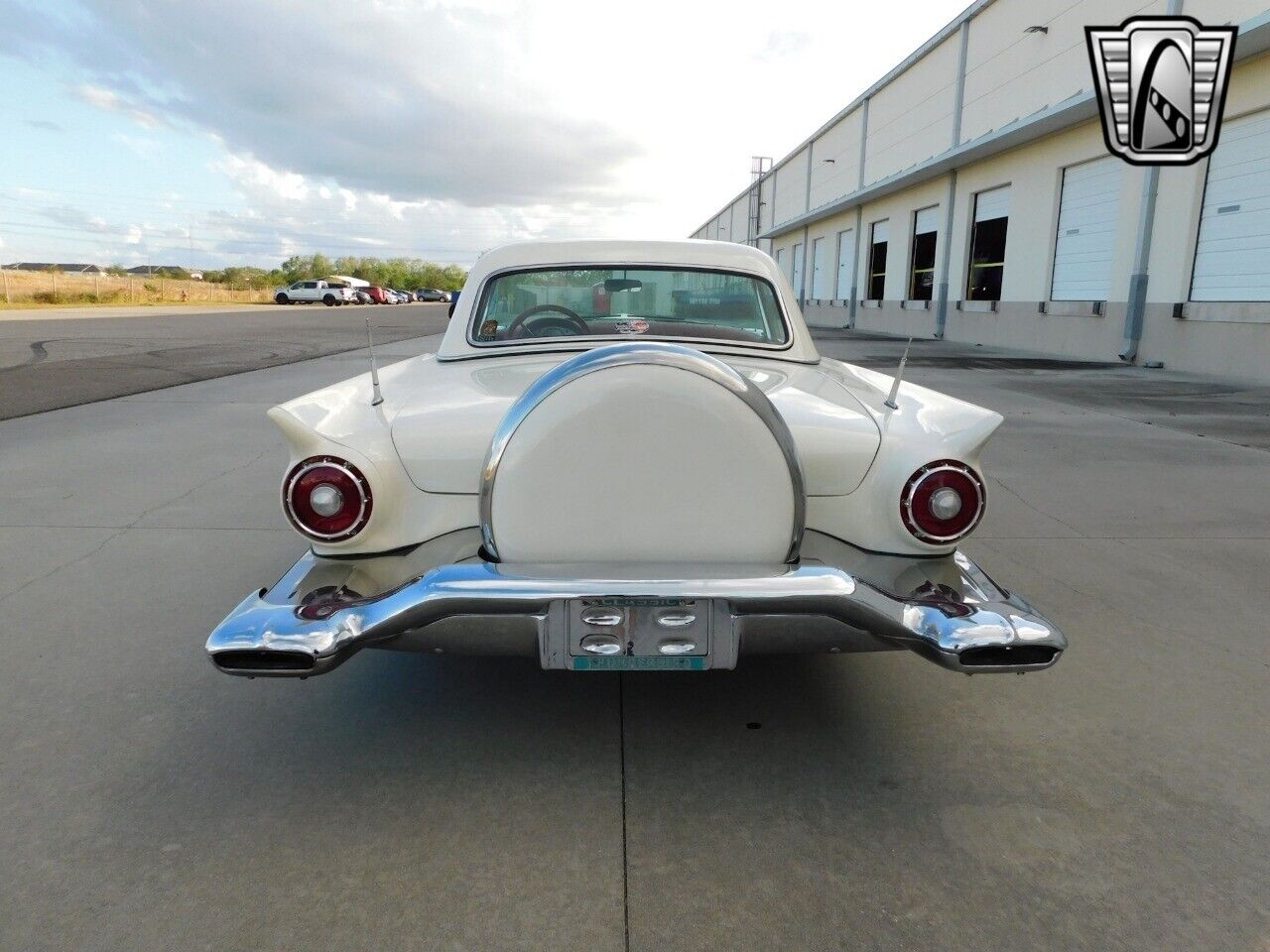 Ford-Thunderbird-Cabriolet-1957-White-Red-154730-4