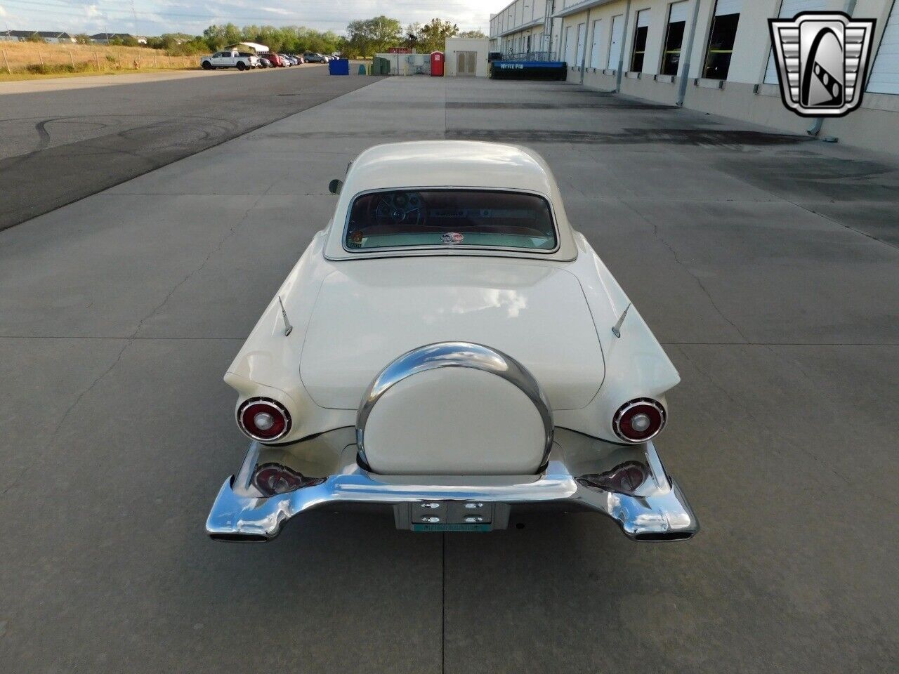 Ford-Thunderbird-Cabriolet-1957-White-Red-154730-8