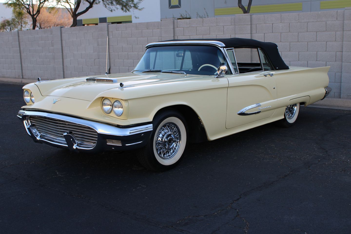 Ford-Thunderbird-Cabriolet-1959-Yellow-Black-35061-10