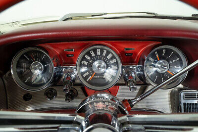 Ford-Thunderbird-Cabriolet-1962-White-Red-49738-17