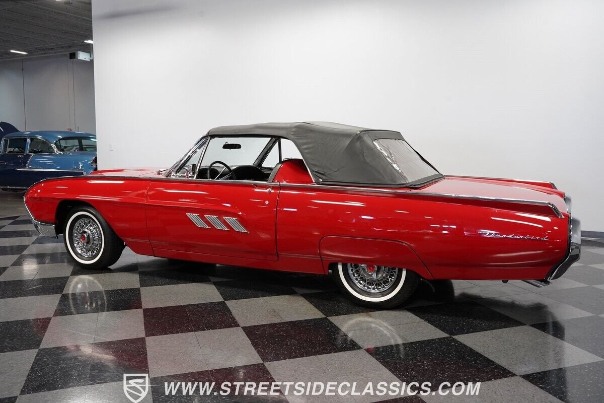 Ford-Thunderbird-Cabriolet-1963-Red-Black-31556-8