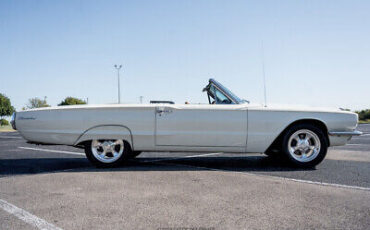 Ford-Thunderbird-Cabriolet-1966-White-Blue-2-8