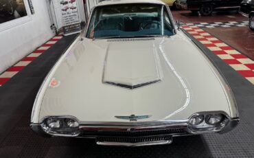 Ford-Thunderbird-Coupe-1963-White-Green-0-4