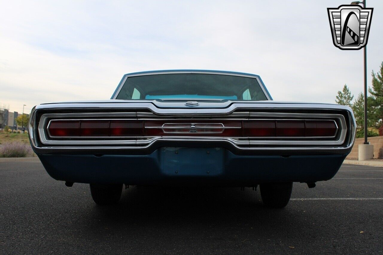 Ford-Thunderbird-Coupe-1966-Blue-Blue-33235-5